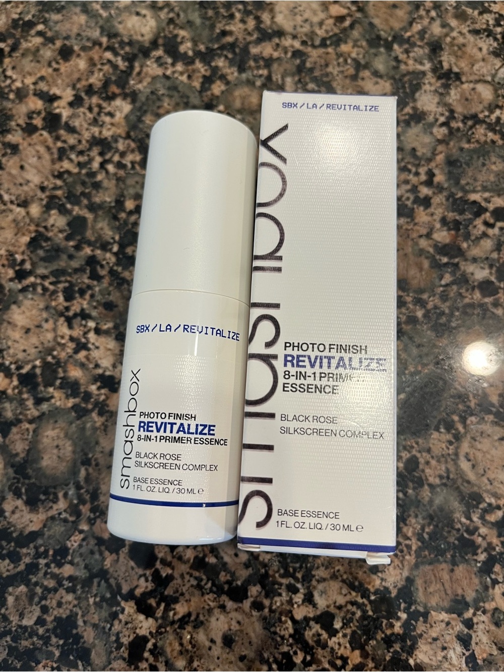 Smashbox Photo Finish Revitalize 8-in-1 Primer Essence - NEW!